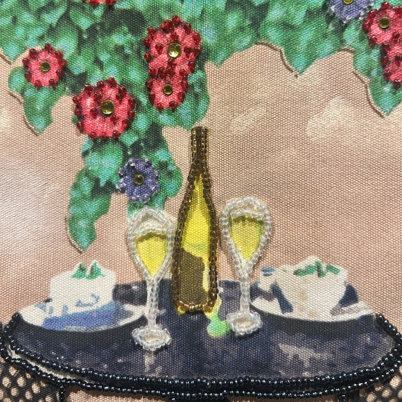 Al Fresco- Beautiful Beaded Vino Floral Garden Scene Tote Bag - Picture 7 of 9